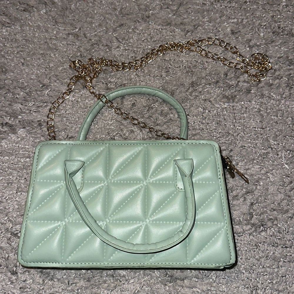 Green purse